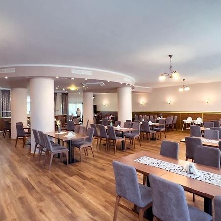 Wellness Hotel Thermal Štúrovo Bagian luar foto